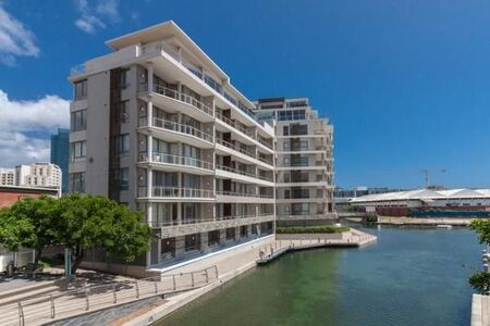 2 Bedroom Apartment in Foreshore