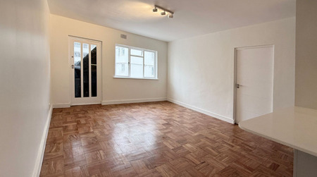 2 Bedroom House in Sea Point