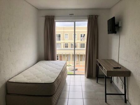 1 Bedroom Apartment in La Colline