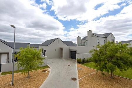 3 Bedroom House in De Wijnlanden