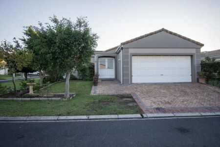 3 Bedroom House in Somerset Ridge