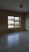 2 Bedroom Apartment in Arboretum