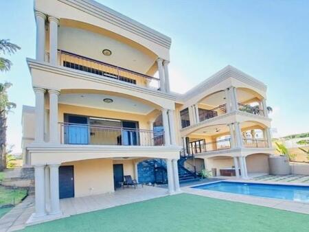 5 Bedroom House in Umhlanga Rocks