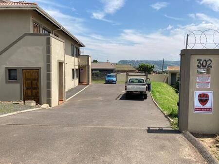 2 Bedroom Apartment in Caneside