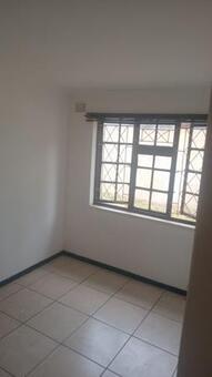 Bachelor apartment in Umbilo