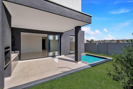 3 Bedroom House in Eagle Canyon Golf Estate