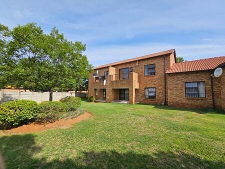 2 Bedroom Apartment in Ruimsig