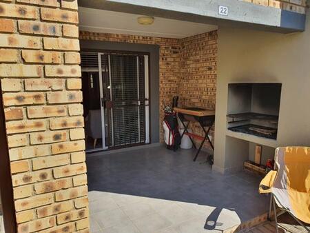 3 Bedroom Townhouse in Wilgeheuwel