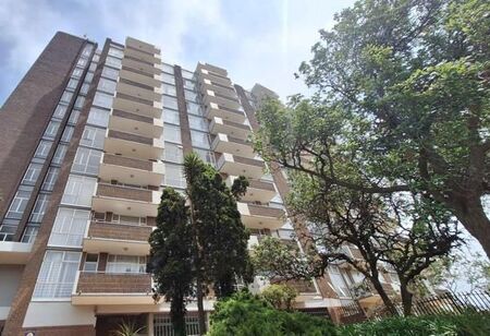 2 Bedroom Apartment in Constantia Kloof