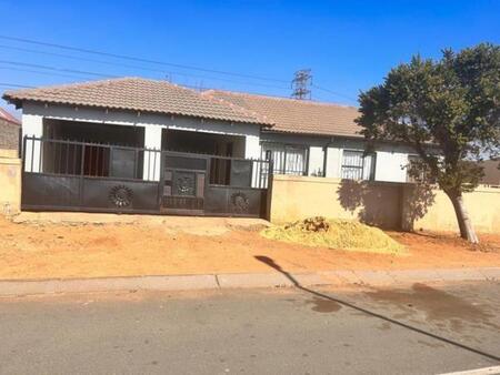 3 Bedroom House in Goudrand