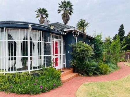 4 Bedroom House in Horizon View