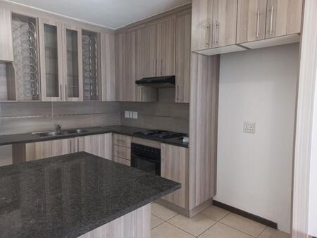 2 Bedroom House in Ruimsig