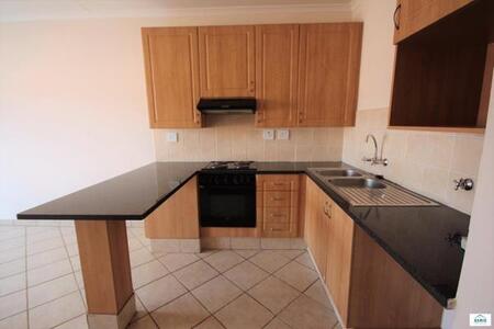 2 Bedroom Apartment in Silver Lakes