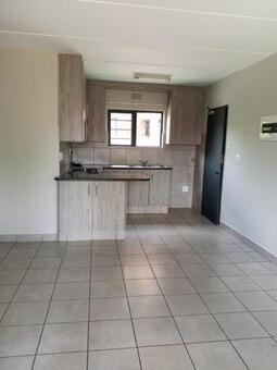 2 Bedroom Apartment in La Montagne