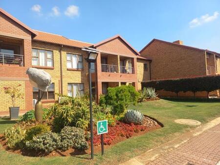 2 Bedroom Apartment in Willow Park Manor
