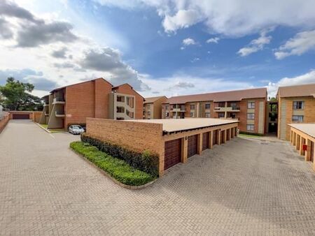 3 Bedroom Apartment in Hatfield