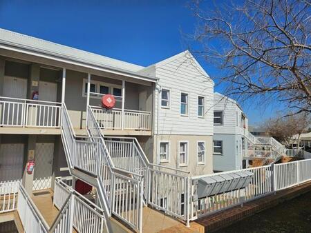 1 Bedroom Apartment in Erasmus Park