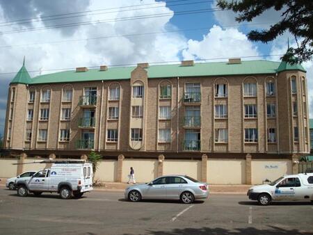 2 Bedroom Apartment in Hatfield