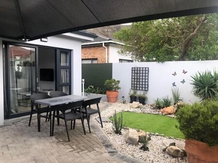 1 Bedroom Apartment in Northcliff
