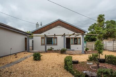 4 Bedroom House in Oudtshoorn