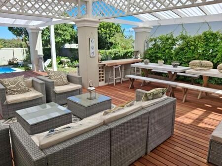 2 Bedroom House in Cutty Sark