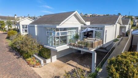 3 Bedroom House in Bowtie