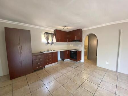 2 Bedroom Apartment in Table View