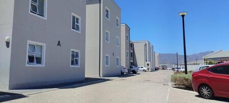 2 Bedroom Flat in Heathfield