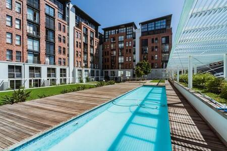 1 Bedroom Apartment in Gardens