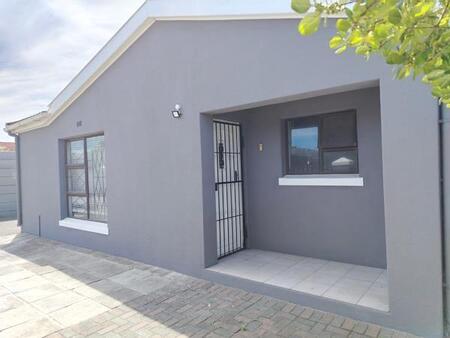 3 Bedroom House in Lotus River