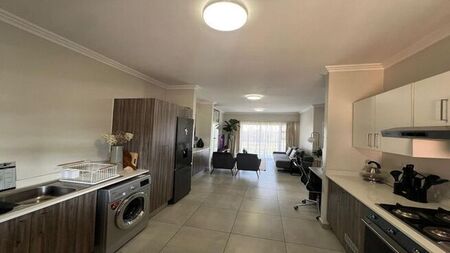 2 Bedroom apartment to rent in Crowthorne Ah, Midrand