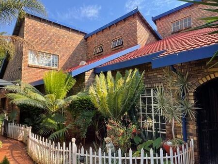 5 Bedroom House in Annlin