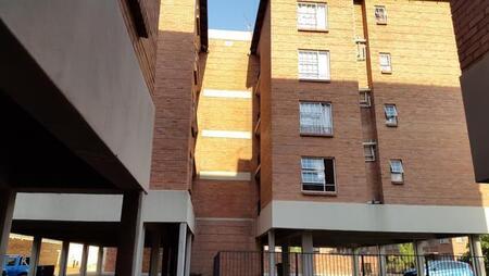 1 Bedroom Apartment in Wonderboom South