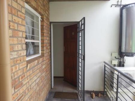 2 Bedroom Apartment in Theresapark