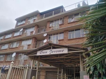 3 Bedroom Apartment in Sinoville