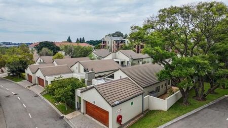 2 Bedroom Apartment in Bryanston
