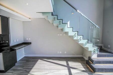 1 Bedroom Apartment in Rosebank