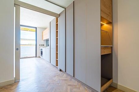 1 Bedroom Apartment in Rosebank