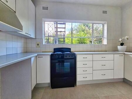 2 Bedroom Apartment in Windsor West