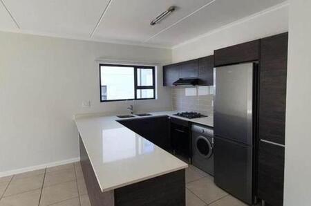 2 Bedroom Apartment in Olivedale
