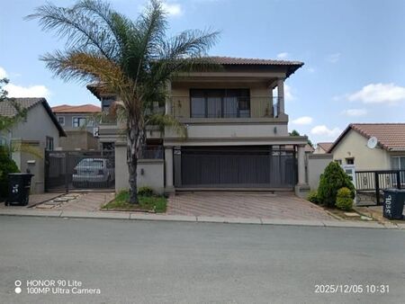 3 Bedroom House in Cosmo City