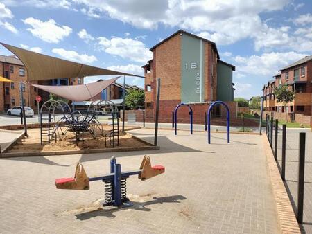 2 Bedroom Apartment in Kibler Park