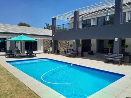 2 Bedroom Apartment in Beverley