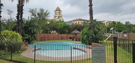 2 Bedroom Apartment in Fourways