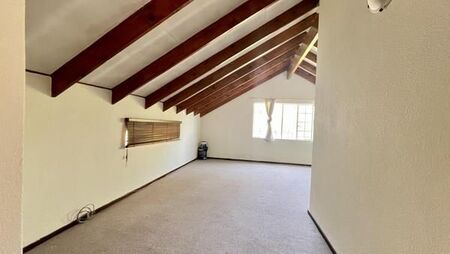 2 Bedroom Apartment in Fourways