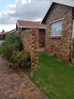 2 Bedroom Apartment in Arcon Park