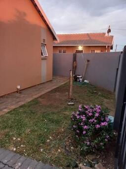 2 Bedroom House in Savanna City