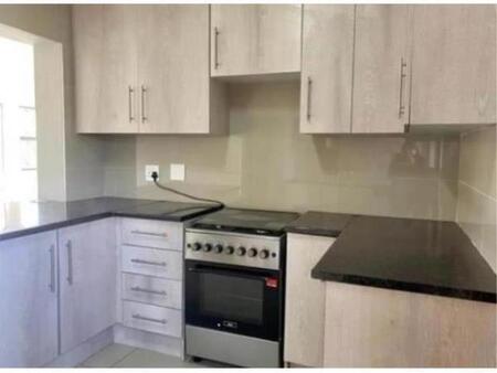 3 Bedroom Townhouse in Witfield