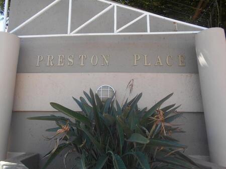 2 Bedroom Townhouse in Meyersdal