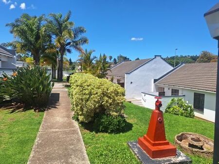 2 Bedroom Townhouse in Fairbridge Heights